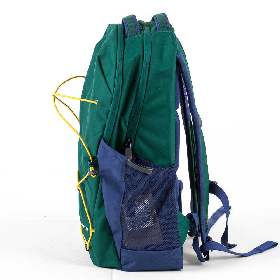 north face backpack hunter green The Women's Jester Everyday Laptop and the removable waist belt and side compression straps ensure a secure fit Jester Backpack Hunter green &